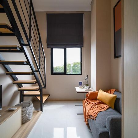 Cove Prima Aparthotel Jakarta Exterior photo